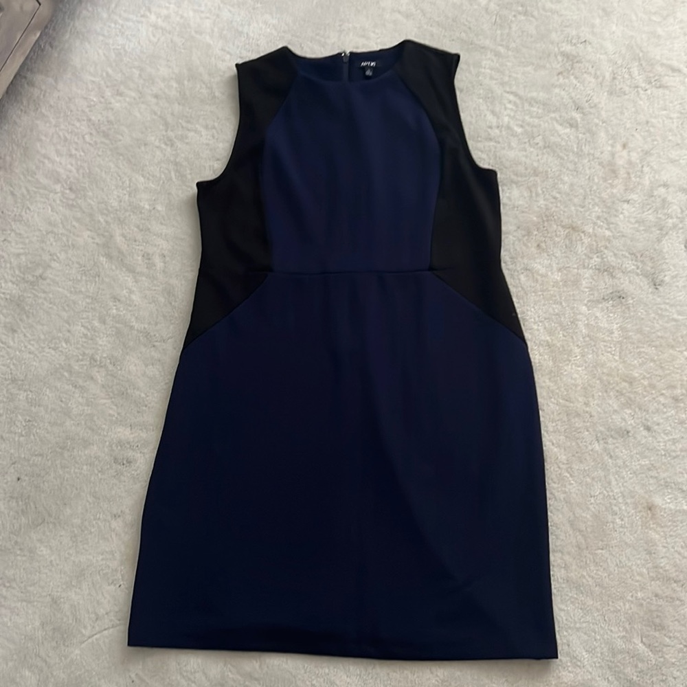 Navy and Black stretch dress. Apt 9. Size XL.